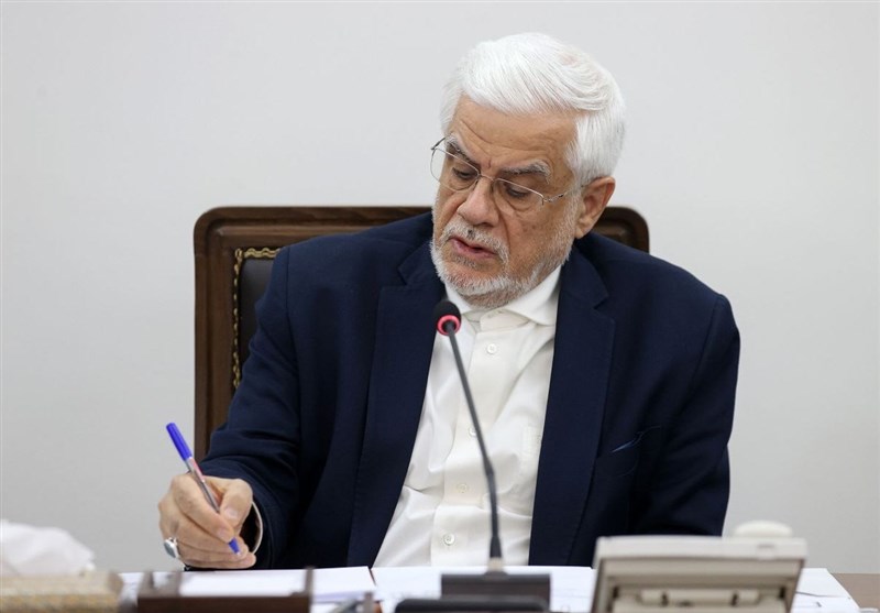 عارف در پیام به رهبر انقلاب: امضای تفاهم مرهون راهبردهای پدر شهیدتان و رهبری شماست