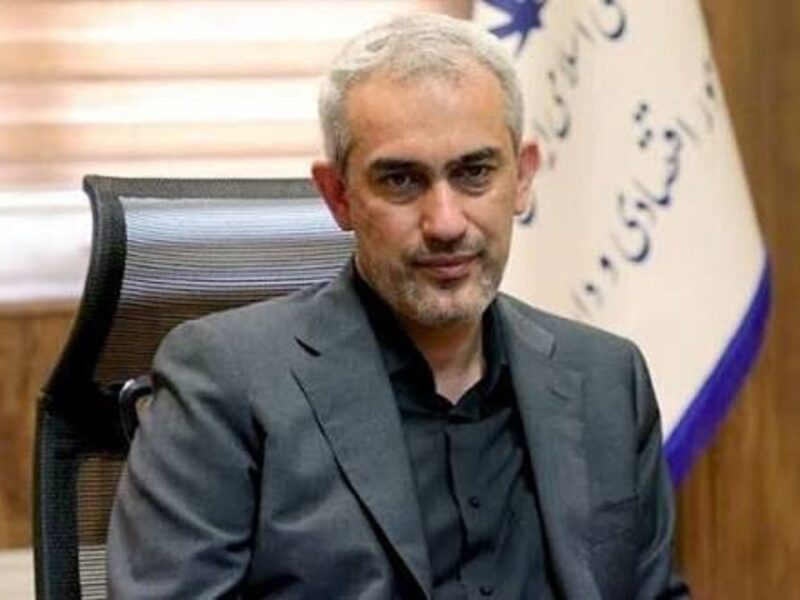 اقتصاد ایران باید بر پایه علم و دانش اداره شود