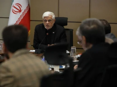 عارف: به راهبرد بلندمدت برای صنعت خودروسازی نیازمندیم